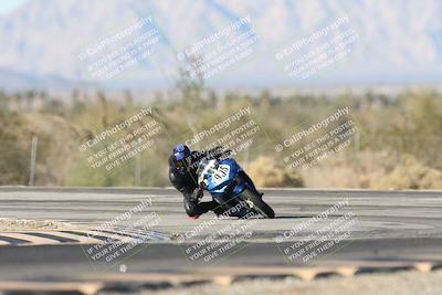 media/Dec-06-2025-CVMA (Sat) [[4a896cc04c]]/Race 9-500-400-350 Supersport/